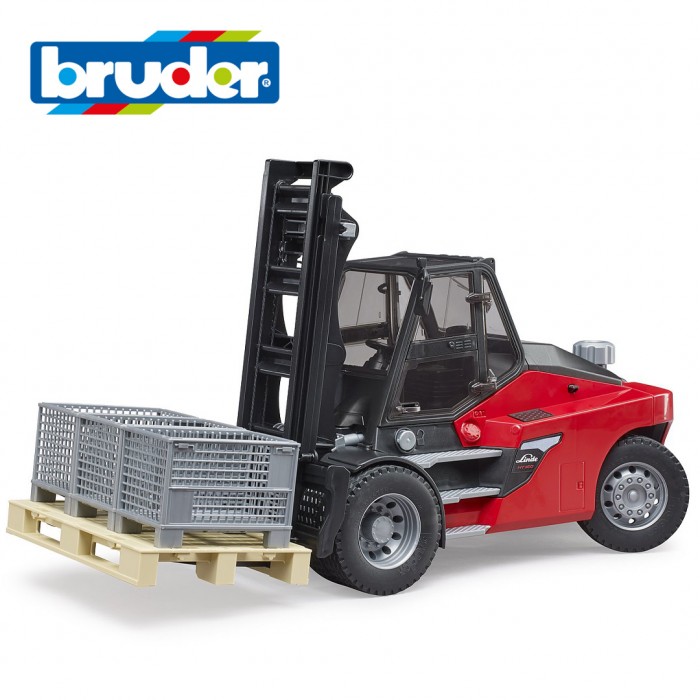 Bruder HT160D - Вилушкар со Палета 