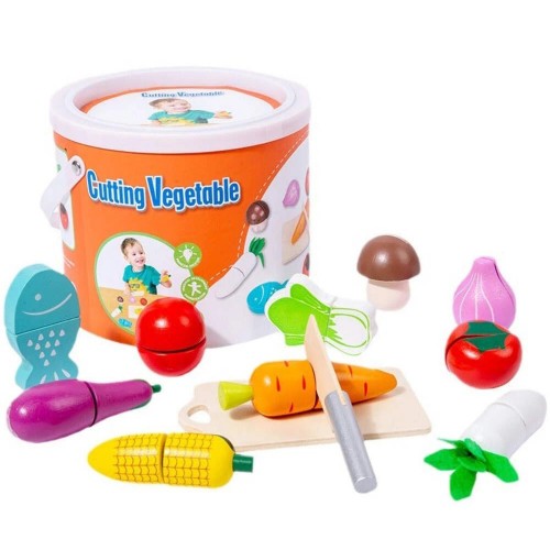 Дрвен сет со зеленчук