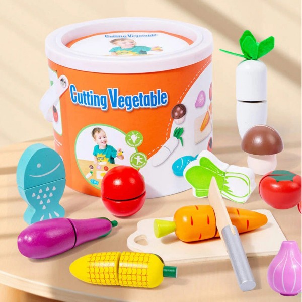 Дрвен сет со зеленчук