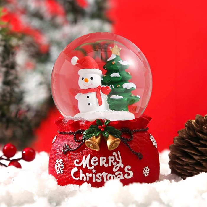 Новогодишна музичка снежна топка