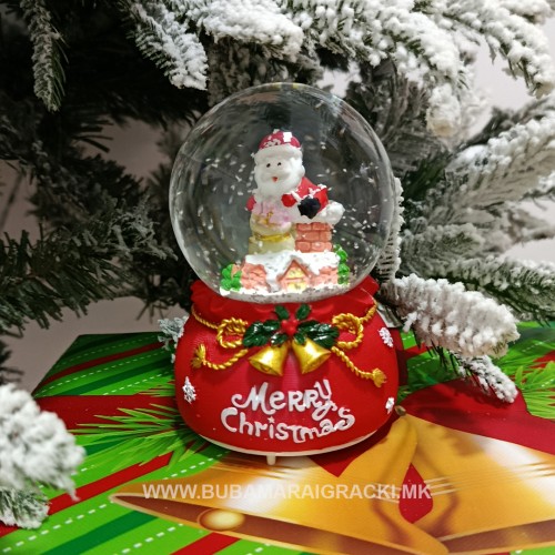 Новогодишна музичка снежна топка